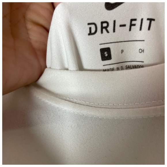 NIKE dri-fit long sleeve shirt-small - Picture 2 of 5